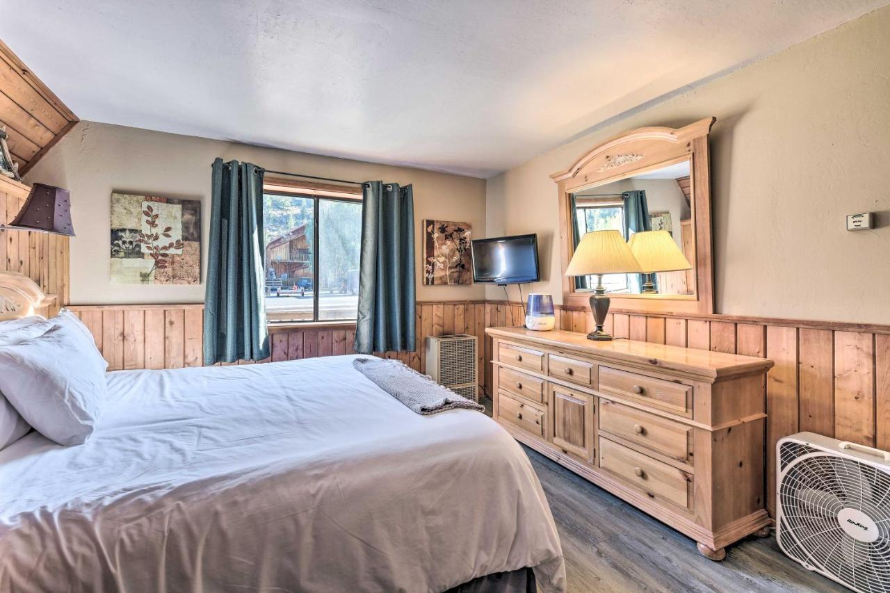 Ski-Inandski-Out Red River Cabin With Mtn Views! Екстериор снимка